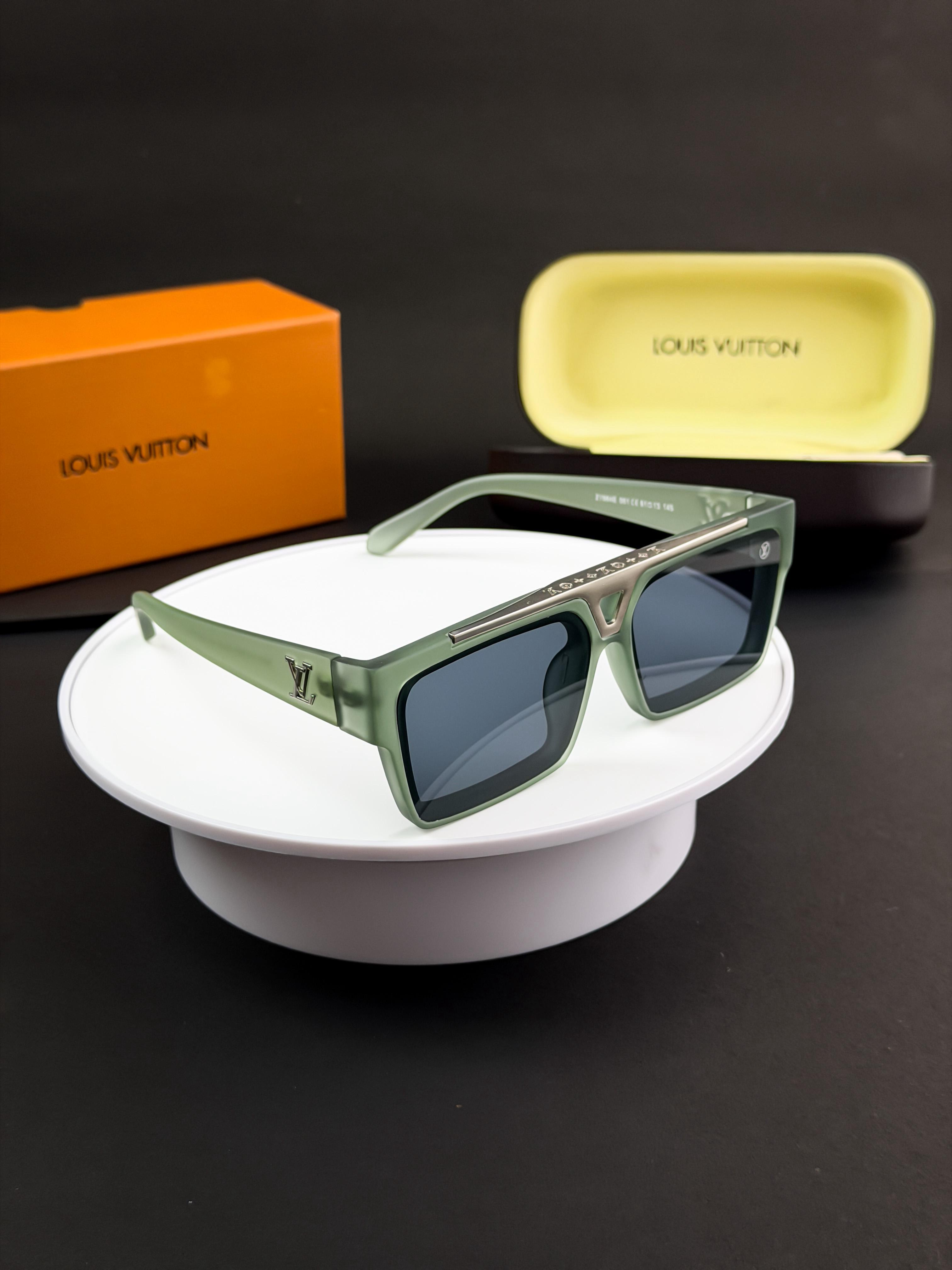 LOUIS VUITTON GREEN 1984